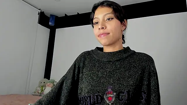 Snapshot of sweet_Amy0 chatting on 11/03/25, 01:40 sweet Amy0 online show from 11/03/25, 01:40