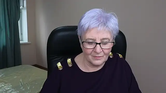 Sandra Snowflake online show from 03/18/25, 06:57