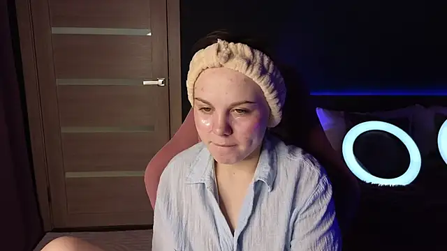 Dyna bae online show from 10/07/25, 01:58