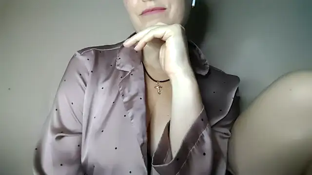 Snapshot of Mary888x chatting on 09/19/25, 06:30 Mary888x online show from 09/19/25, 06:30