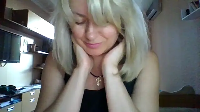 Mary888x online show from 07/30/26, 05:23