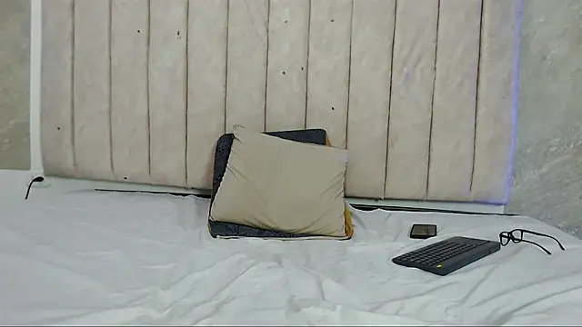 axel grays online show from 03/08/25, 03:56