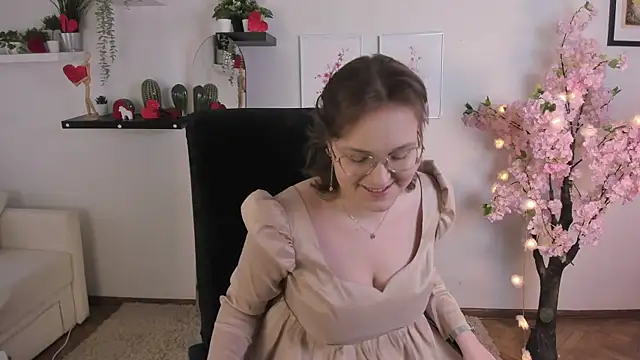 Rada Woods online show from 02/17/25, 11:13