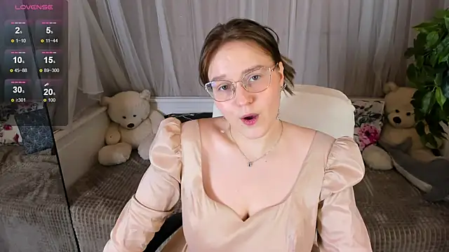 Rada Woods online show from 02/19/25, 02:34