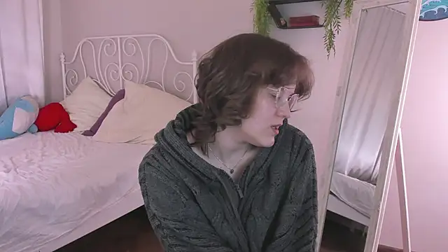 Rada Woods online show from 03/22/25, 12:49