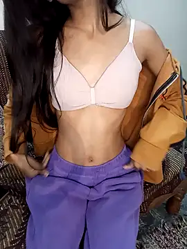 yourslady  online show from 03/04/25, 01:59