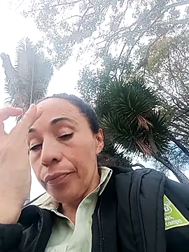 Coeur de luxure online show from 10/29/25, 05:25