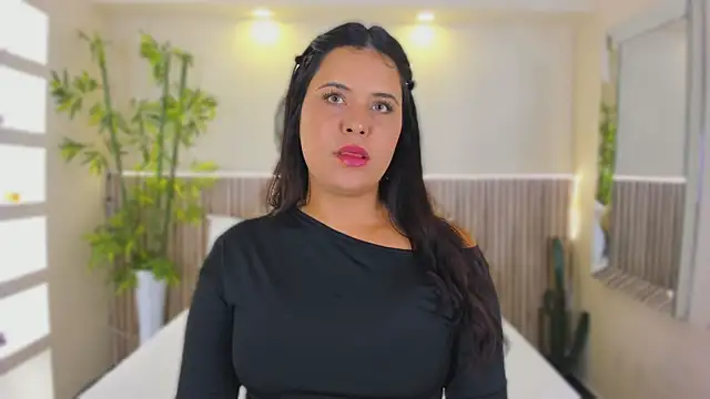 GeorginaReyes online show from 07/26/26, 06:04