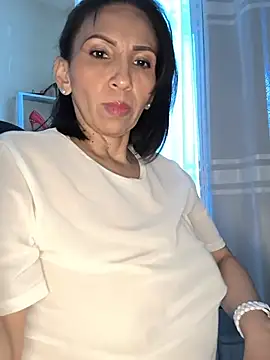 Mrsvictoriaaa online show from 06/29/26, 07:58