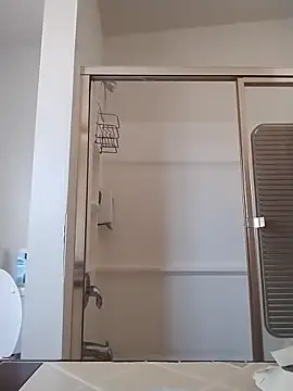 Snapshot of KingSlim56 chatting on 09/10/25, 05:24 KingSlim56 online show from 09/10/25, 05:24