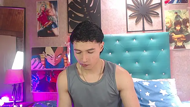 Snapshot of LiamAndrewzz chatting on 09/18/25, 05:59 LiamAndrewzz online show from 09/18/25, 05:59