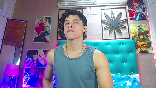 Snapshot of LiamAndrewzz chatting on 10/04/25, 05:33 LiamAndrewzz online show from 10/04/25, 05:33