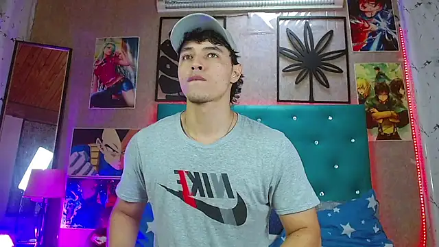 Snapshot of LiamAndrewzz chatting on 11/05/25, 06:52 LiamAndrewzz online show from 11/05/25, 06:52