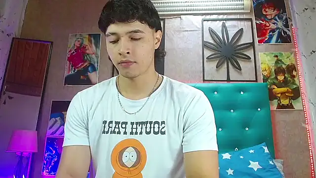 Snapshot of LiamAndrewzz chatting on 11/18/25, 03:38 LiamAndrewzz online show from 11/18/25, 03:38