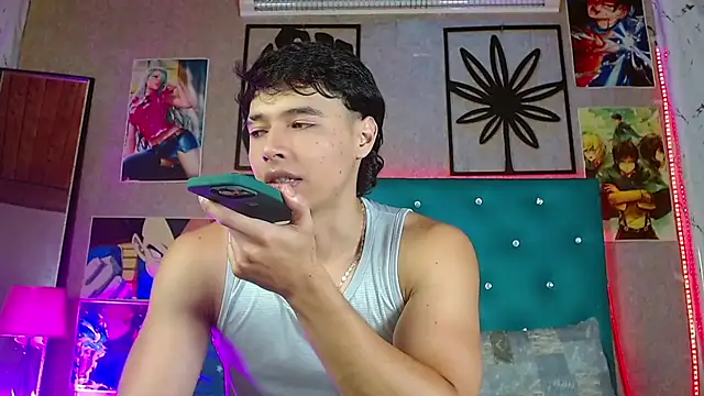 LiamAndrewzz online show from 05/26/26, 05:58
