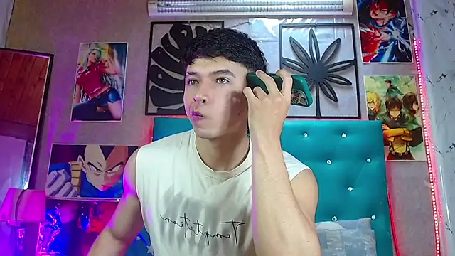 LiamAndrewzz online show from 07/27/26, 08:49