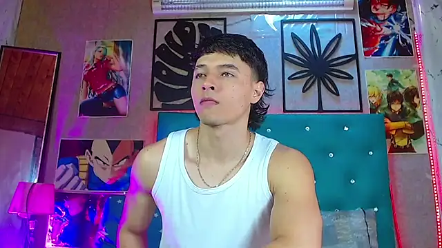 LiamAndrewzz online show from 07/28/26, 09:03