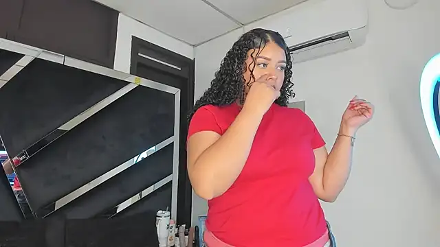 Snapshot of Rubyxht chatting on 11/01/25, 12:40 Rubyxht online show from 11/01/25, 12:40