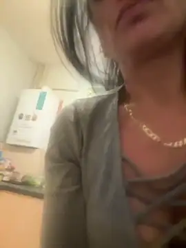 Snapshot of Gabriella316 chatting on 09/23/25, 01:08 Gabriella316 online show from 09/23/25, 01:08