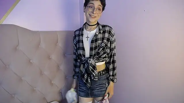 Damiian21  online show from 03/10/25, 02:05