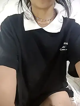 ElaRuil69 online show from 10/24/25, 02:52