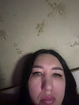 Naughtbaby 2025 online show from 04/29/26, 11:44