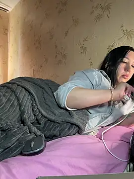 Naughtbaby 2025 online show from 05/06/26, 12:43
