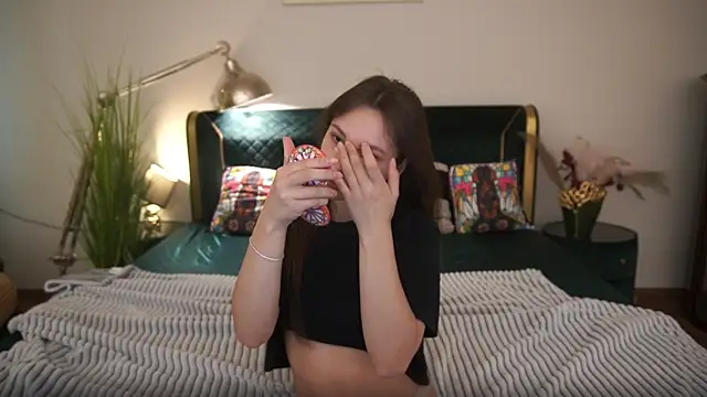 PaigePrado online show from 05/21/26, 05:58