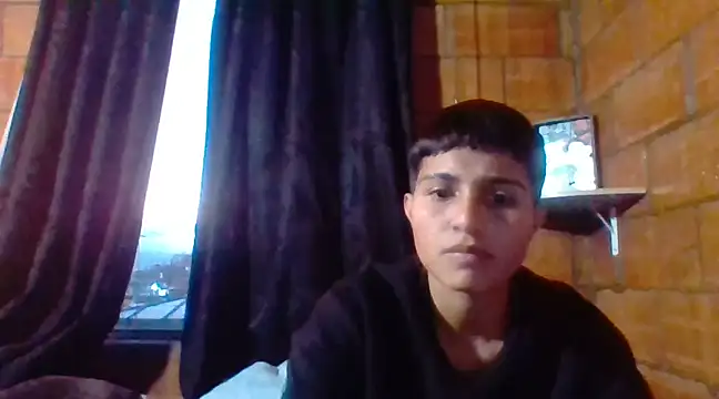 cora-gunn online show from 03/09/25, 11:25