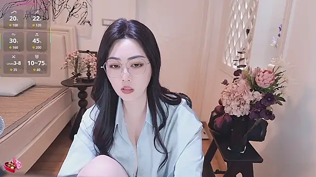 Snapshot of Tingdie chatting on 10/17/25, 07:05 Tingdie online show from 10/17/25, 07:05