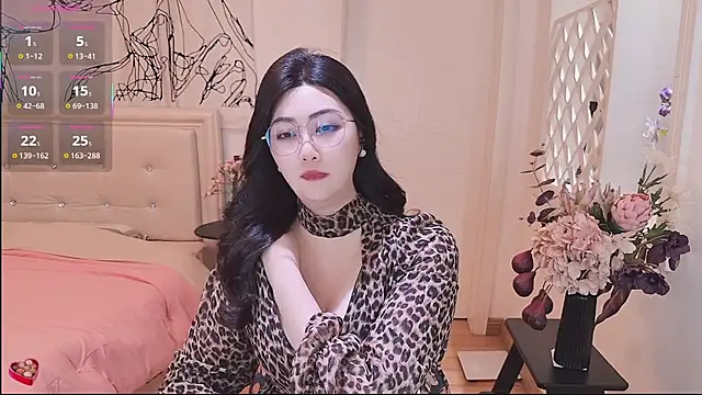 Snapshot of Tingdie chatting on 10/29/25, 05:36 Tingdie online show from 10/29/25, 05:36