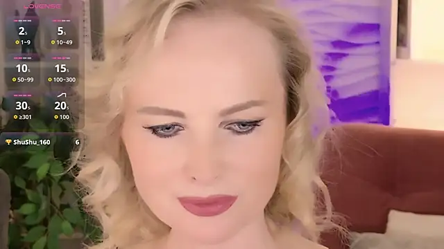 Snapshot of Sandra_Kind chatting on 07/30/26, 05:39 Sandra Kind online show from 07/30/26, 05:39