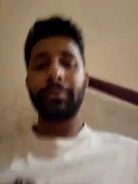 Snapshot of Sottkti chatting on 02/28/25, 05:04 Sottkti online show from 02/28/25, 05:04