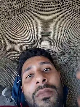 Snapshot of Sottkti chatting on 03/08/25, 03:06 Sottkti online show from 03/08/25, 03:06