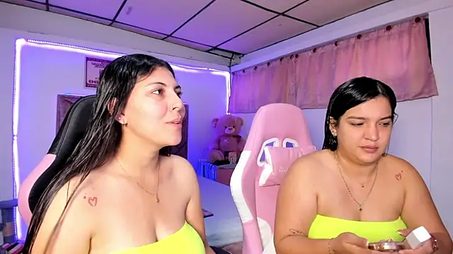 Cristal Smith20 online show from 06/04/26, 12:00