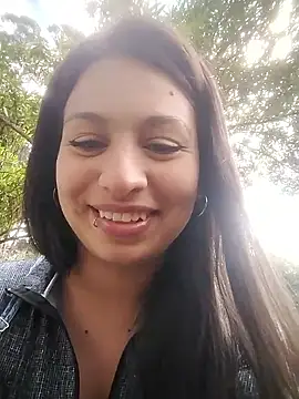 Snapshot of Nat_XxX chatting on 10/03/25, 06:49 Nat XxX online show from 10/03/25, 06:49