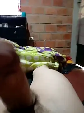 Snapshot of Mycansonhot chatting on 11/03/25, 05:47 Mycansonhot online show from 11/03/25, 05:47