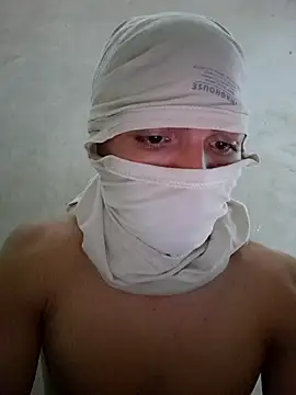 Snapshot of Jhonitopito chatting on 03/01/25, 05:42 Jhonitopito online show from 03/01/25, 05:42