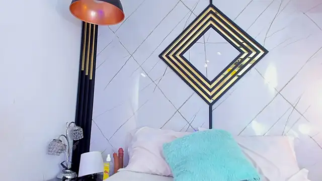 EmilyDiaaz online show from 09/13/25, 12:16