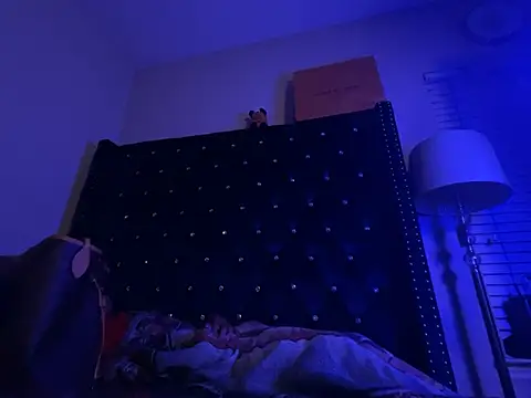 Snapshot of celestefantasea chatting on 02/25/25, 09:09 celestefantasea online show from 02/25/25, 09:09