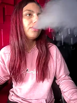 Emily-teen online show from 12/15/25, 08:02