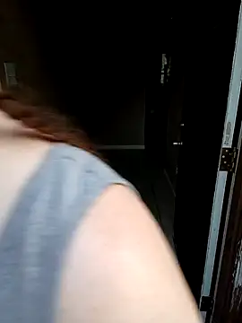 HTXBELLE online show from 09/27/25, 12:04