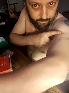 Cummaker69 online show from 12/16/25, 02:38