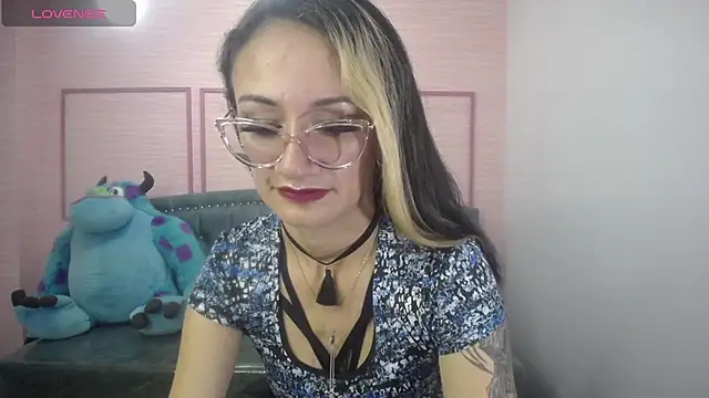 emily rousse t online show from 03/07/25, 09:59
