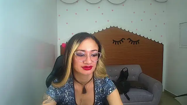 emily rousse t online show from 03/20/25, 09:56