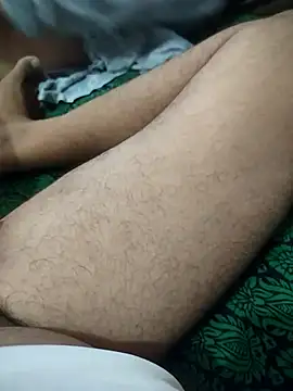 Snapshot of indian_couple4 chatting on 06/27/26, 03:11 indian couple4 online show from 06/27/26, 03:11