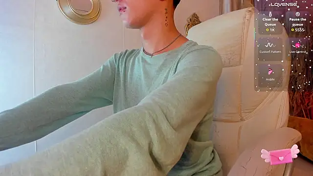 iiangel  online show from 09/13/25, 03:28