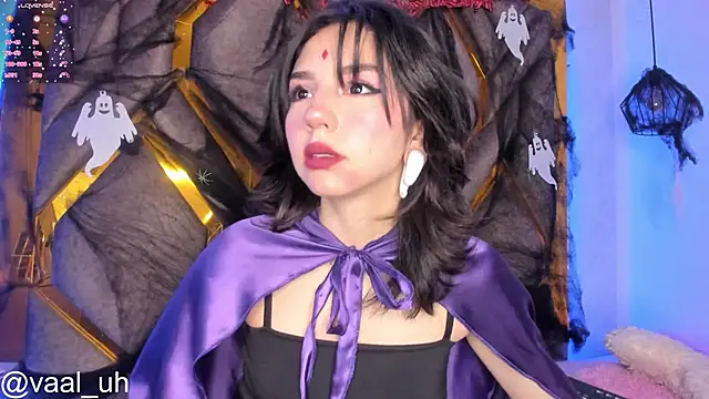 Snapshot of Valuh_Blake chatting on 10/31/25, 01:23 Valuh Blake online show from 10/31/25, 01:23