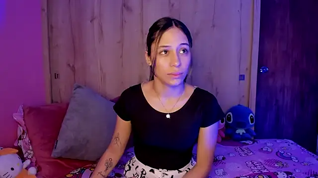 TANIA 06 online show from 06/04/26, 01:06