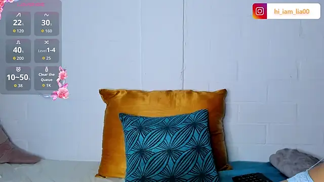 Snapshot of LiaHansson chatting on 09/27/25, 08:14 LiaHansson online show from 09/27/25, 08:14